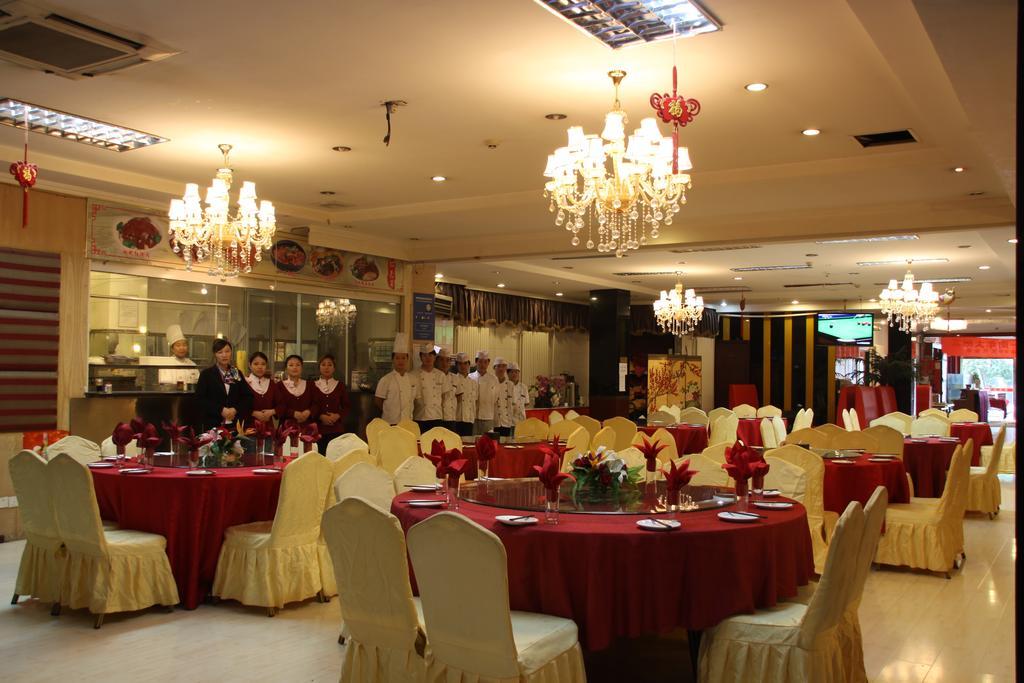 Super 8 Hotel Beijing Shijingshan Jiujiuyuan מראה חיצוני תמונה